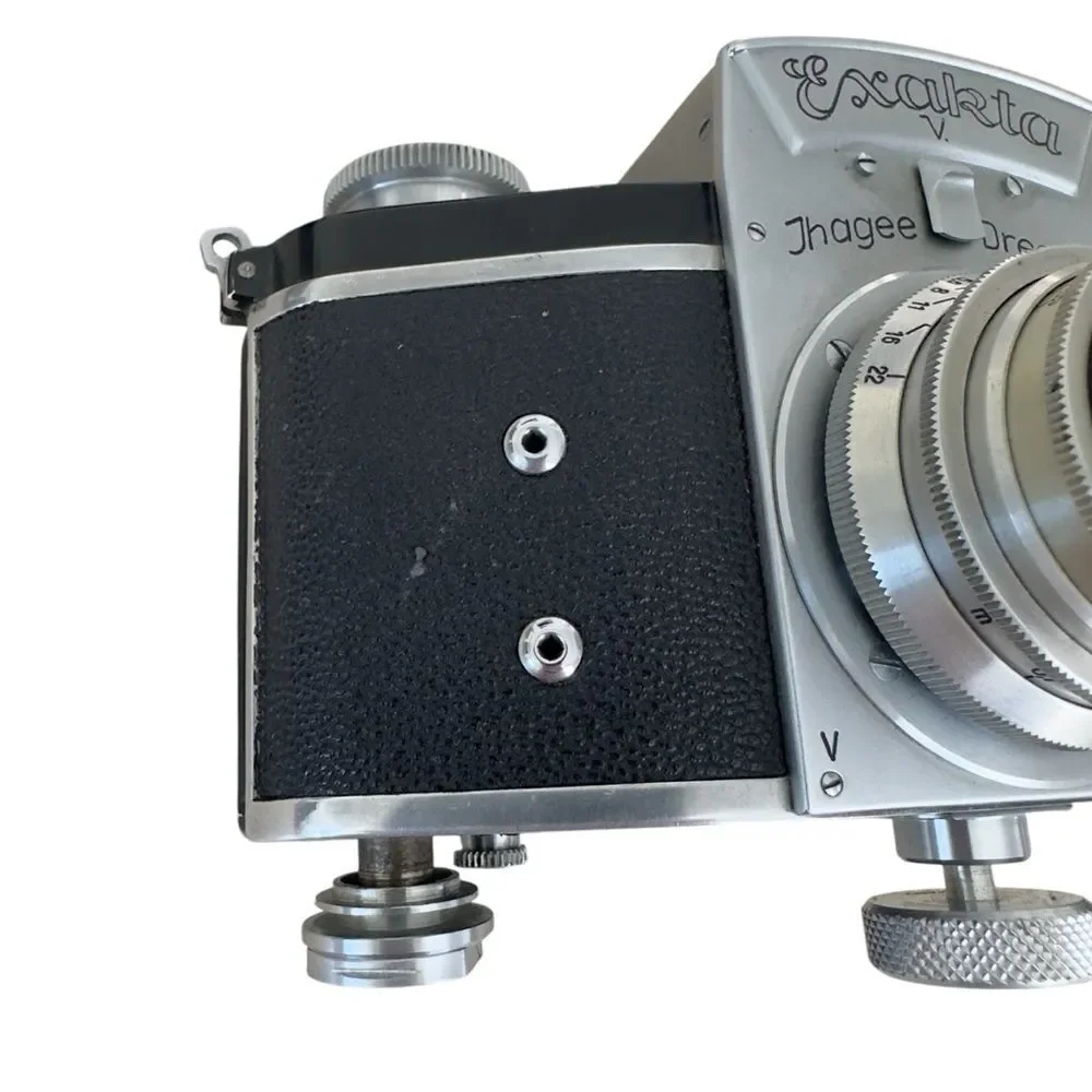 Exakta V Ihagee 35mm Camera w/ Zeiss Tessar 50mm f3.5 & Leather Case